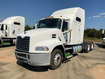 Main image Mack Pinnacle CXU613